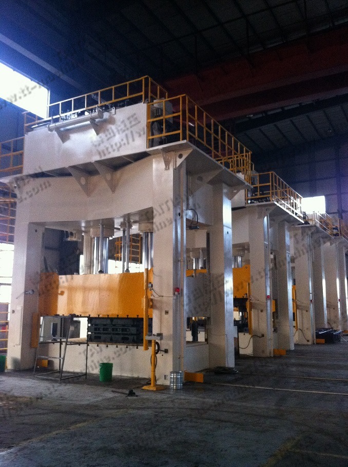 1200tons Auto Parts Metal Stamping Hydraulic Deep Drawing Press