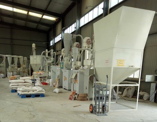 New Flour Mill Processing Machine/Industrial Grain Grinder/Spice Grinding Machines