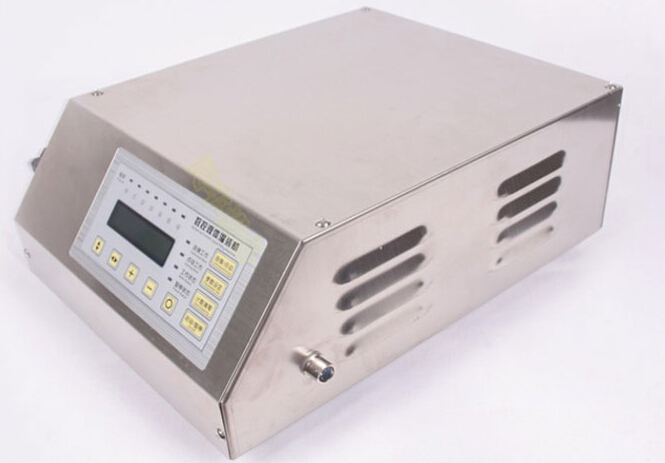 GFK-160 Digital Control Liquid Filling Machine (4).jpg